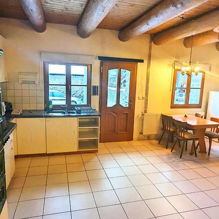 Rustikale und grosszügige Ferienwohnung Kasperske Hory Exterior foto