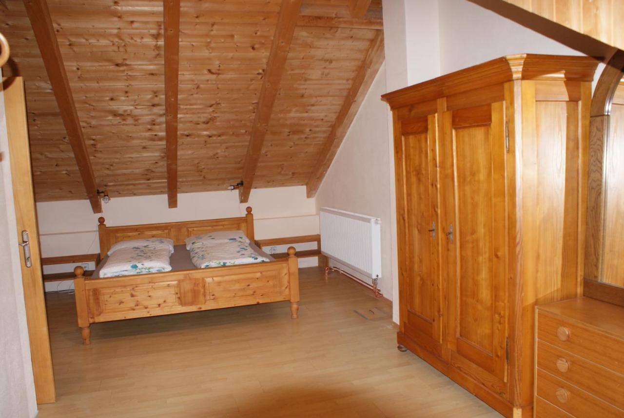 Rustikale und grosszügige Ferienwohnung Kasperske Hory Exterior foto